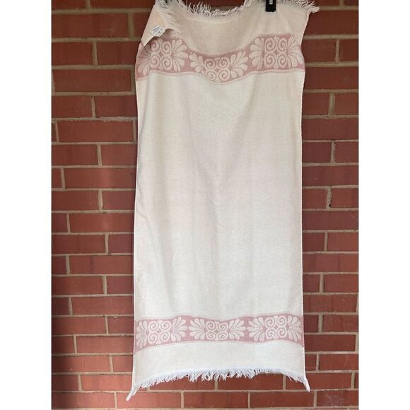 Vintage Bath Towel - Picture 1 of 3